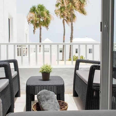 Apartamento Aguaviva, Tu Lugar Al Lado Del Oceano Costa Teguise Bagian luar foto